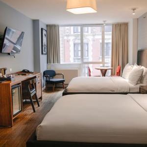 Superior Queen Room with Two Queen Beds