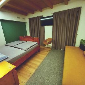 Triple Room with Mountain View