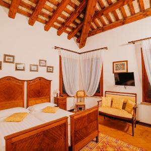 Large Twin Room