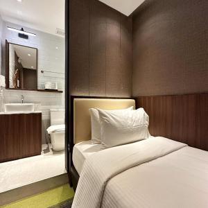 Solo Plus Room (10 AM – 6 PM) – DAY USE ONLY