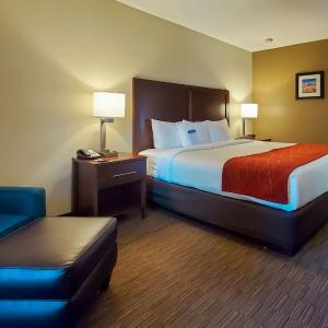 King Room - Accessible/Non-Smoking