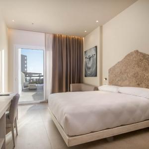 Double Room Swim Up