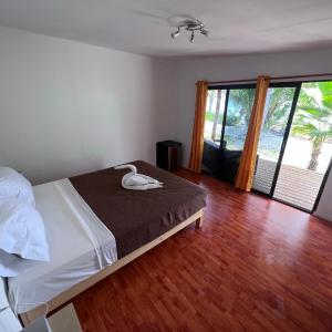 Deluxe Double Room with Balcony and Sea View