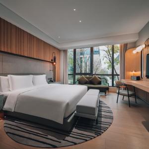 Standard King Room - Accessible