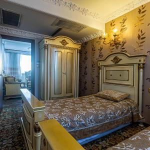 Deluxe Family Room with Sea View