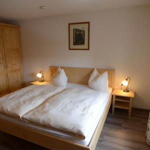 Family Apartment (2 Adults + 2 Children)