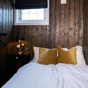 Two-Bedroom Cottage with Sauna