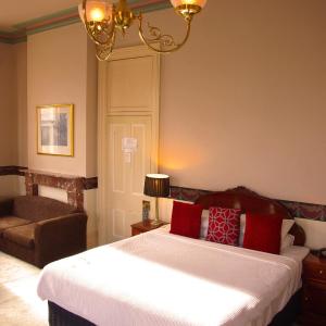 Executive Queen Room