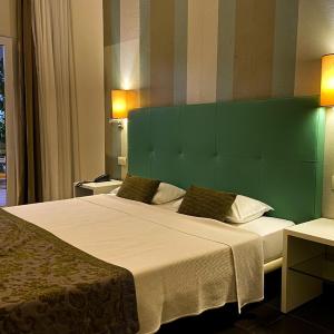 Superior Double or Twin Room with Pool View