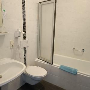 Quadruple Room with Bath
