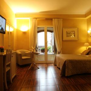 Family Room (4 Adults)