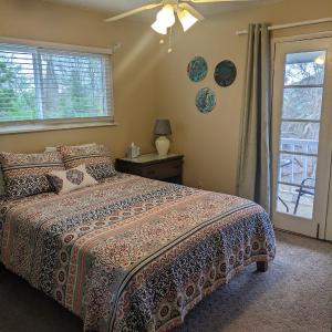 Queen Room with Balcony