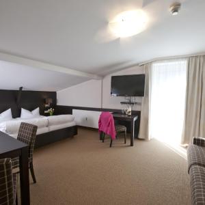 Two-Bedroom Apartment with Balcony