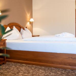 Superior Double Room with Balcony