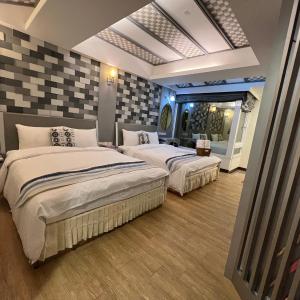 Standard Quadruple Room - No Window