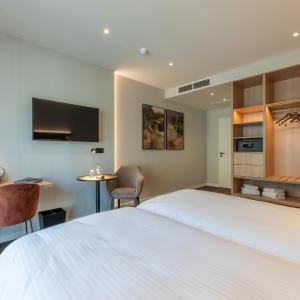 Deluxe Room (also suitable for Disability Access)