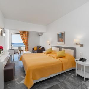 Superior Room with Sea View