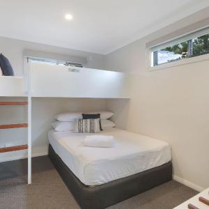 Deluxe Cabin - Sleeps 5