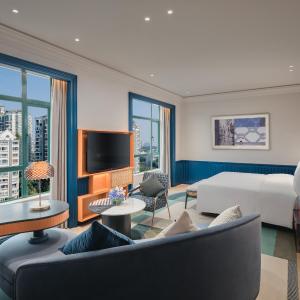 Premium King Room