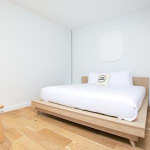 Apartment with private spa and terrace - 1 king bedroom and 1 king bed