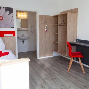 Deluxe Single Room