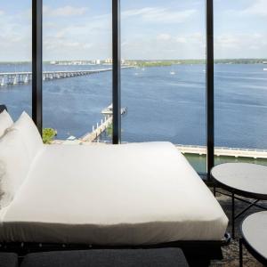 Grand Living-Dining Suite, 1 Bedroom Presidential Suite