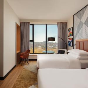 Deluxe Twin Room with City View