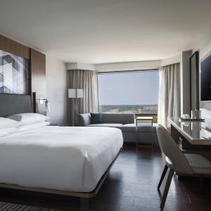 King Room - Hearing Accessible