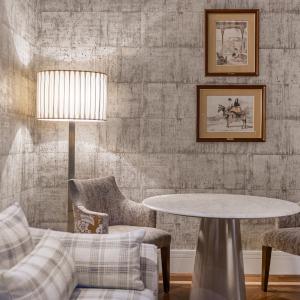 Junior King Suite