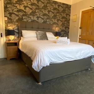 Standard Double Room Ensuite