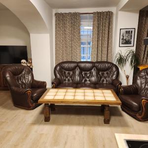 Single Room with Shared Shower and Toilet