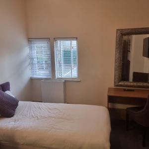 Budget Single Room