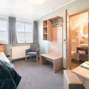 Economy Single Room