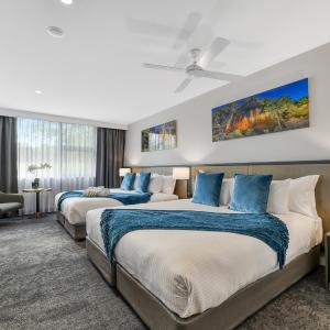 Family King Suite