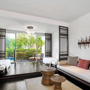 Family Studio - Pool Access