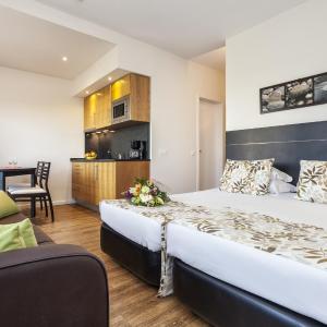 Studio with Garden View (2 Adults + 1 Child)