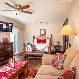 Queen Room with Balcony