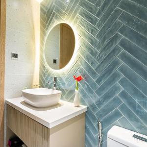 Executive Double Room with Alley View