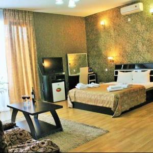 Suite with Balcony