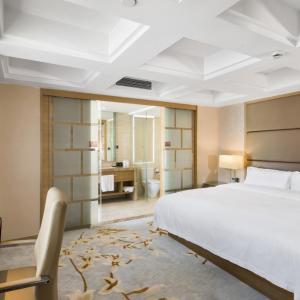 Suite with Balcony