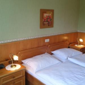Superior One-Bedroom Apartment with Balcony