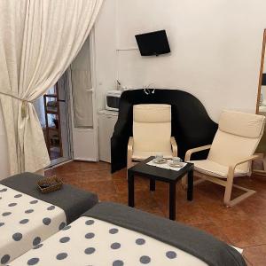 Standard Twin Room with Sofa