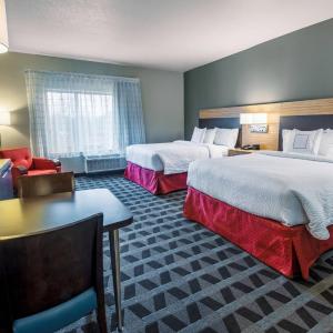 Queen Studio with Two Queen Beds