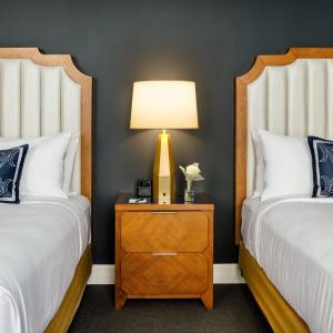 Executive Queen Room with Two Queen Beds and Roll-in Shower - Mobility Accessible