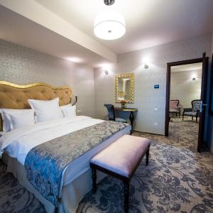 Business Diplomatic Suite 5*