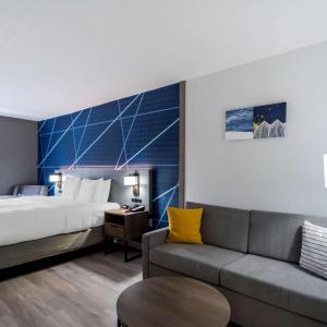 One Room Suite with Sofa bed - Non Smoking/Upper floor
