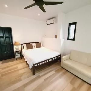 Bungalow with Sea View