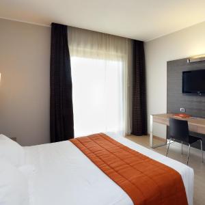 Classic Double Room for Single Use
