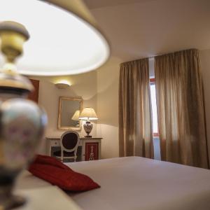 Superior King Suite