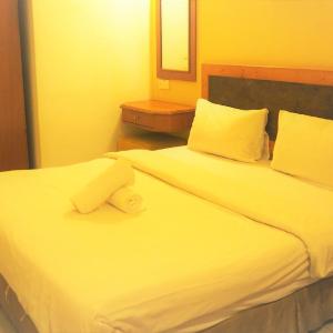 Double Room - No window